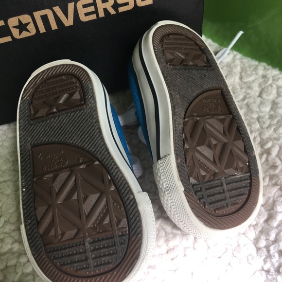 Toddler Converse!! Like new! - Picture 2 of 2